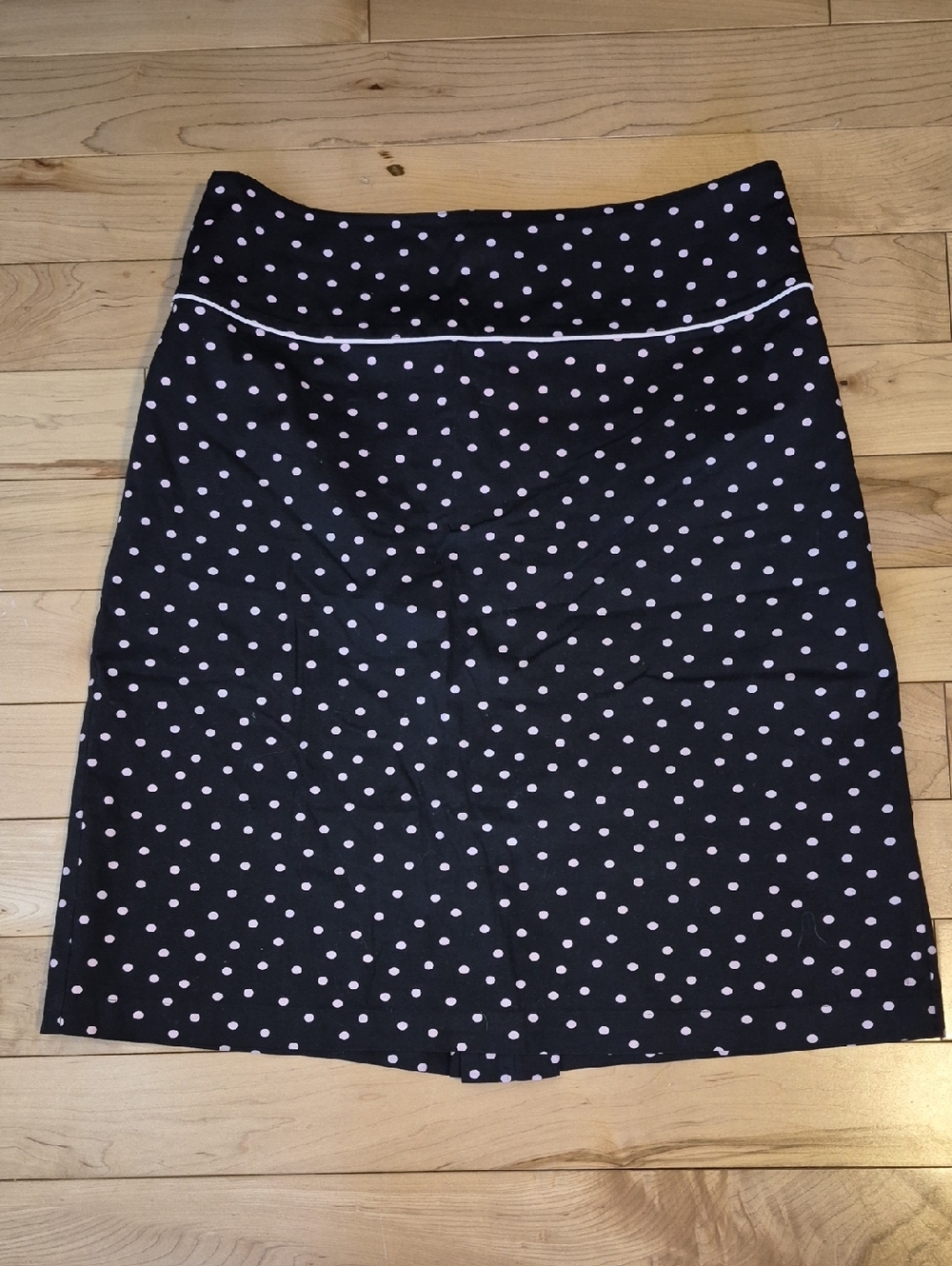 Mac & Jac Women's Size 16 Black & Pink Polka Dot Pencil Skirt
